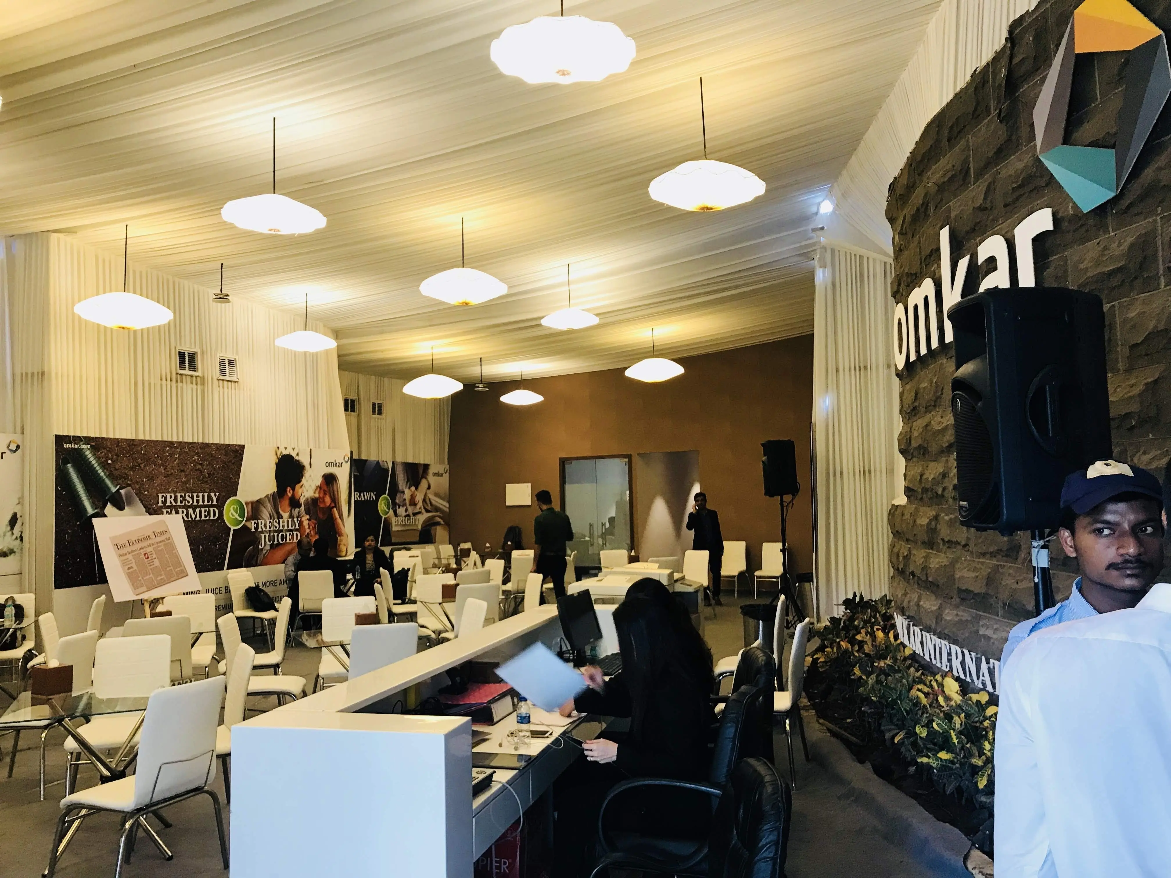 Omkar Sales Lounge — Majaswadi — view 5